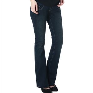 Kimi + Kai maternity jeans